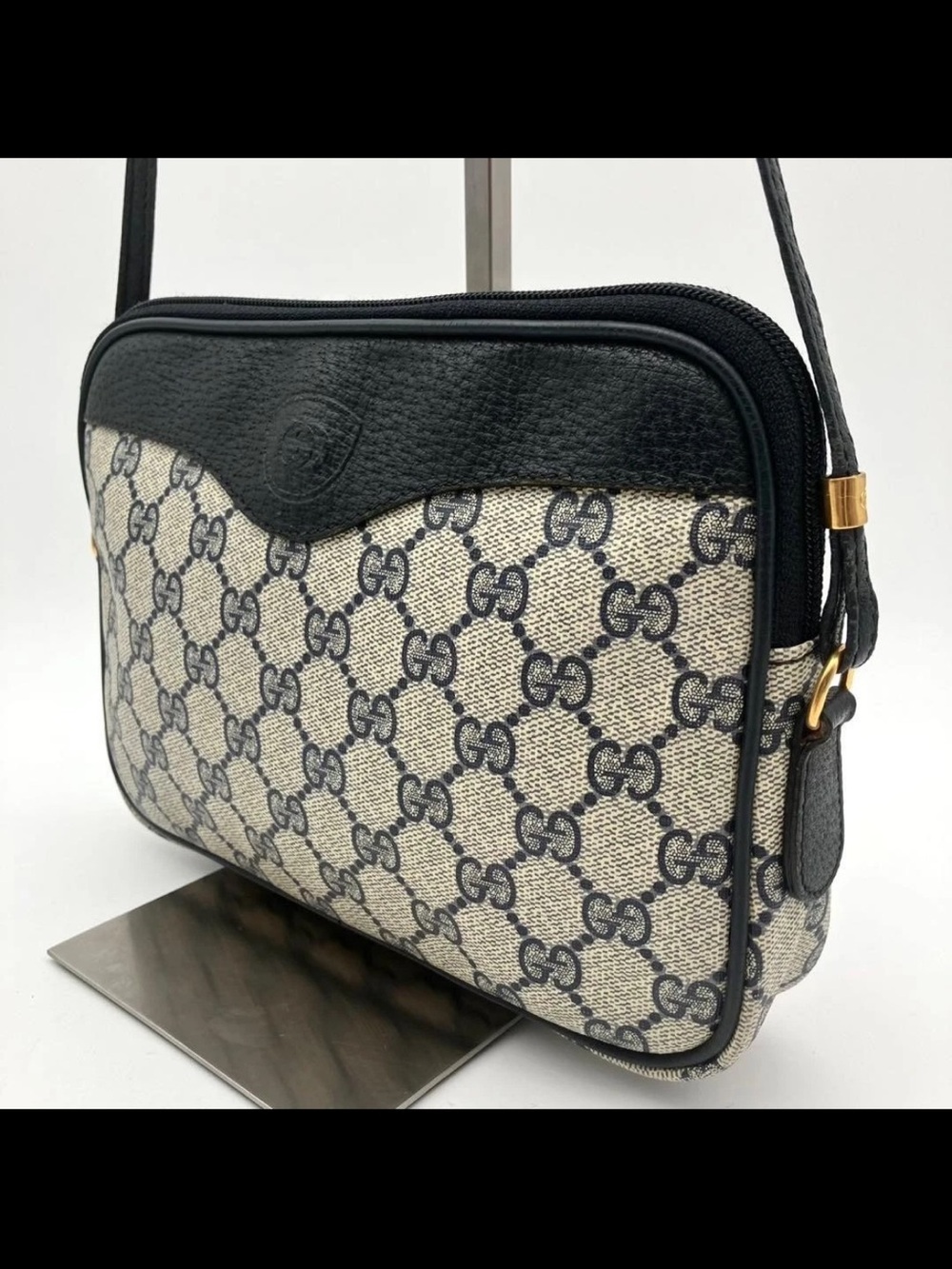 Gucci Beige GG Supreme Canvas Crossbody with Black Leather Trim